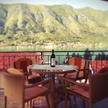 Apartments Lazarevic Kotor Extérieur photo
